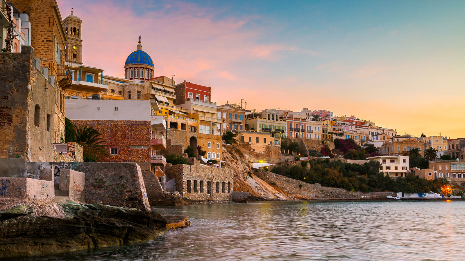 Σύρος τον χειμώνα — μακρά διαμονή και remote living Νοέμβριος–Μάρτιος