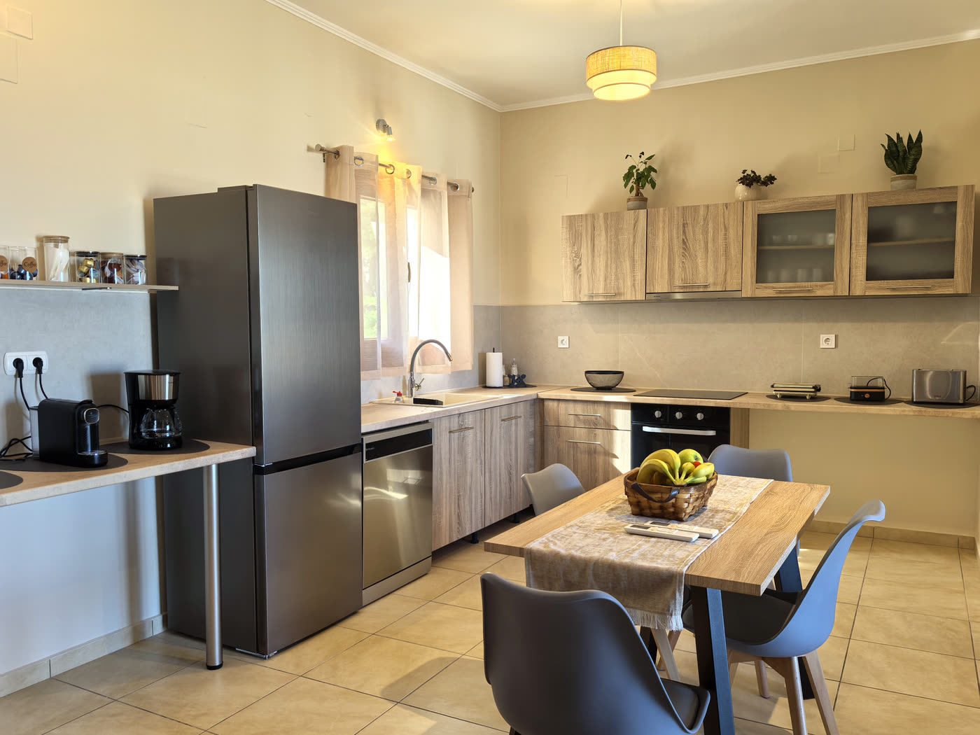 Fully equipped kitchen